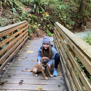 Meet your Posher, Sara